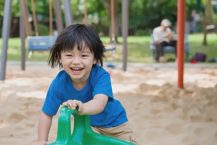 小孩手臂经常长湿疹可不可以彻底自愈(图1)