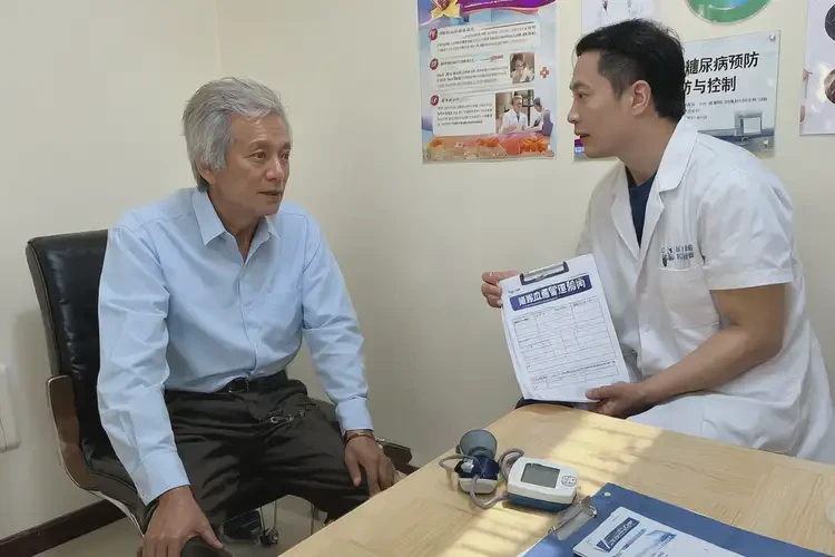 中老年人晚餐血糖17(图1)