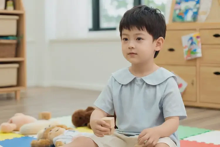 兒童脖子容易起濕疹能靠自己自愈嗎(圖1)