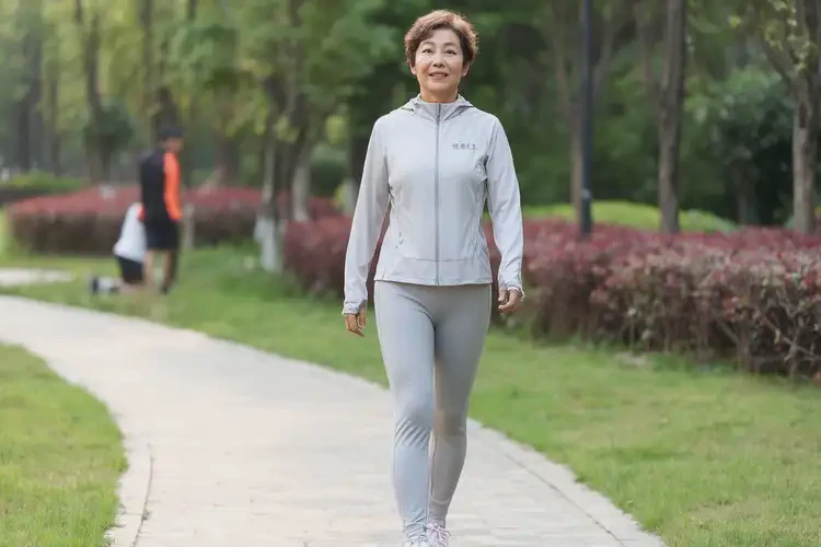 更年期女性中午血糖5點3是糖尿病嗎(圖2)