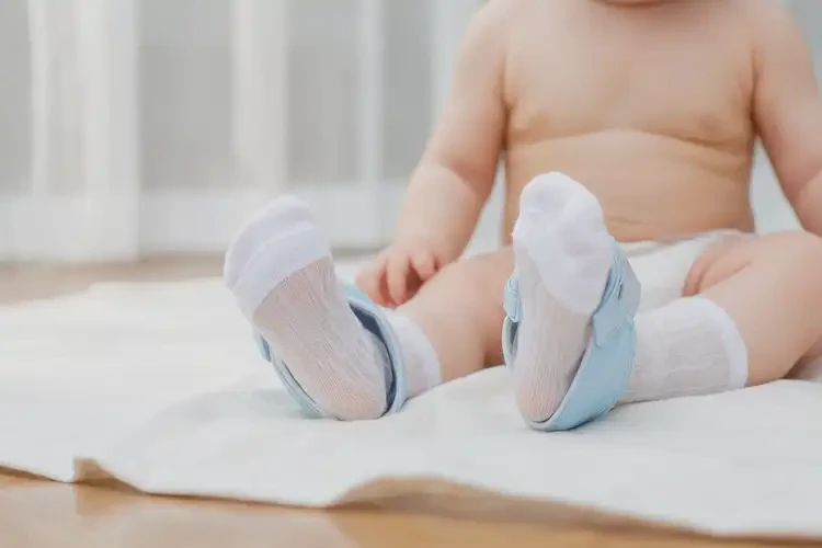 寶寶腳上偶爾長(zhǎng)濕疹可不可以徹底自愈(圖3)