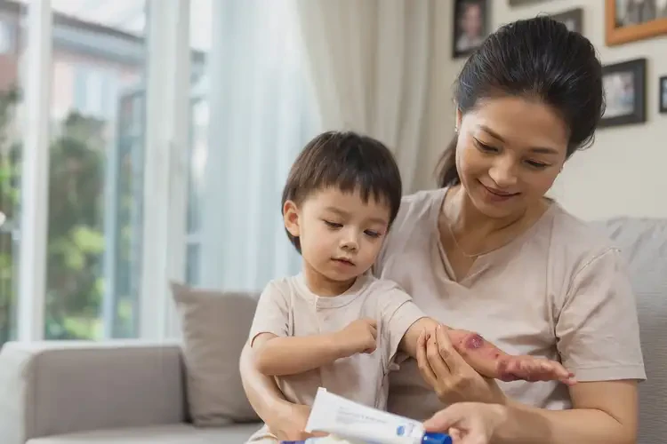 幼兒手臂有濕疹能夠徹底治愈嗎(圖3)
