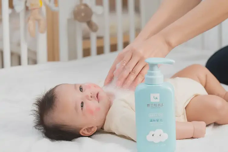 孩子屁股上有濕疹不管它會(huì)自己好嗎(圖4)