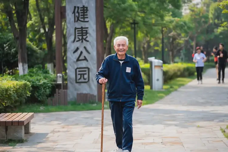 老年人餐后血糖10(圖1)