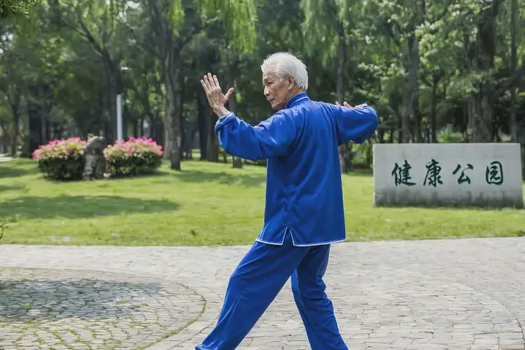 老年人晚餐血糖14点1意味着什么(图2)