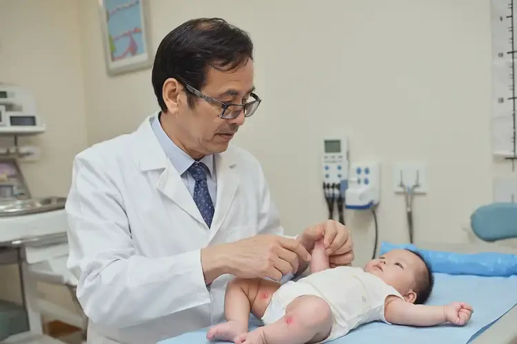 嬰兒手臂上容易長濕疹能徹底自愈嗎(圖1)