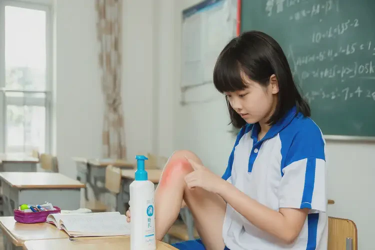 中學(xué)生小腿容易起濕疹能靠自己自愈嗎(圖3)