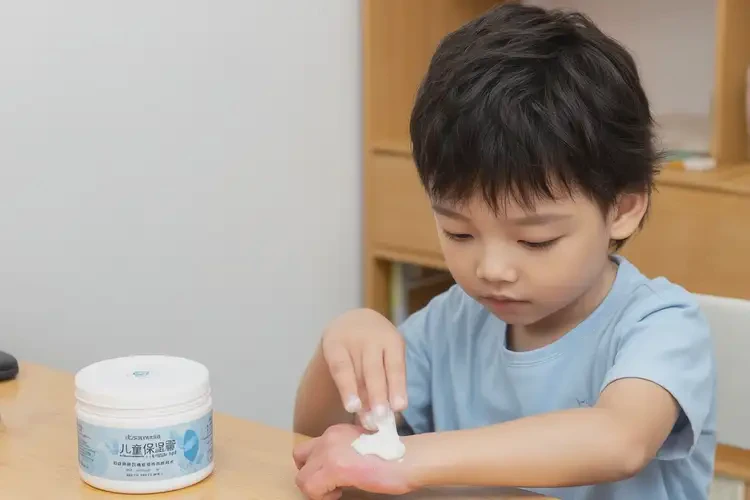 少兒手上有濕疹能徹底自愈嗎(圖3)