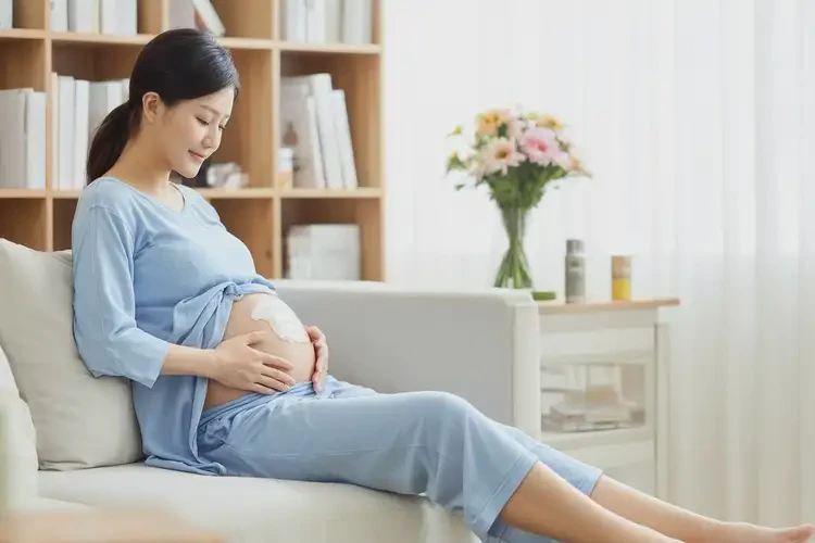 孕妇大腿上容易起湿疹不管它会自己好吗(图2)