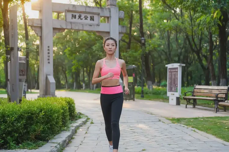 更年期女性晚餐血糖30(圖1)