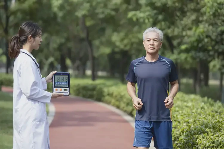 中老年人餐后血糖18(圖1)