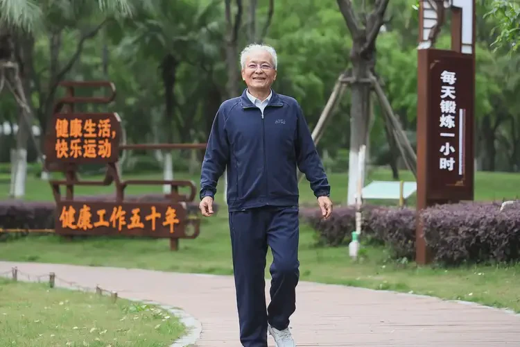 老年人早上空腹血糖6點(diǎn)1意味著什么(圖2)