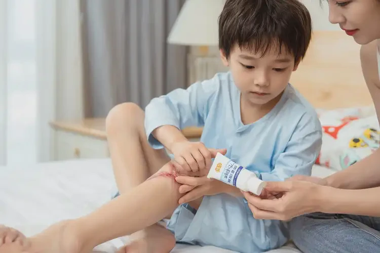 孩子肛周出現(xiàn)濕疹能徹底自愈嗎(圖3)