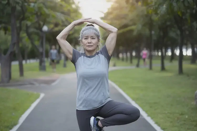 更年期女性睡前血糖3點3是糖尿病嗎(圖1)