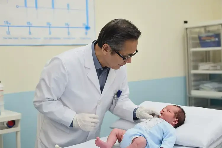 新生兒脖子偶爾長(zhǎng)濕疹可不可以徹底自愈(圖2)