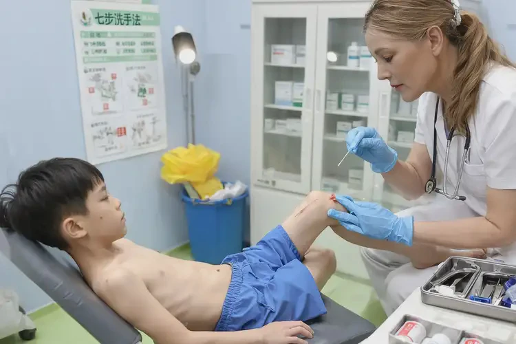 小兒大腿上起濕疹能徹底自愈嗎(圖3)