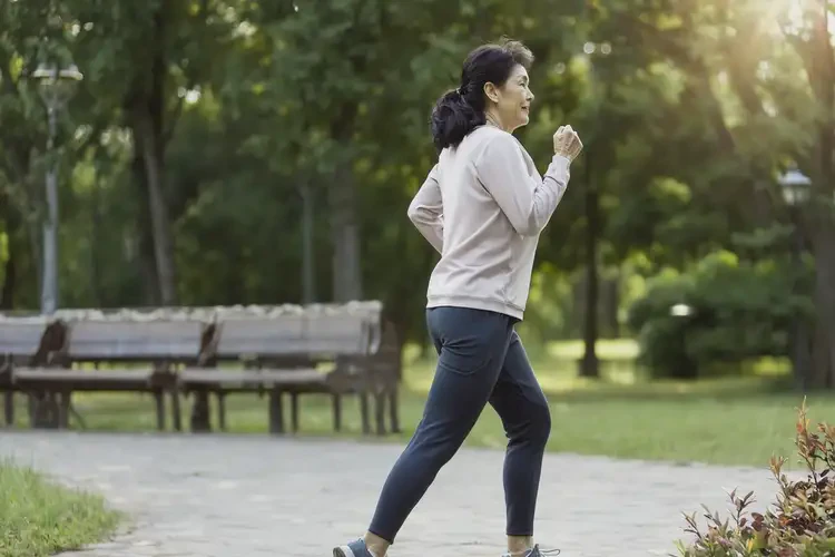 更年期女性晚上血糖6點(diǎn)1是怎么回事(圖2)