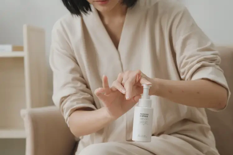 產(chǎn)婦手上起濕疹可以徹底自愈嗎(圖3)