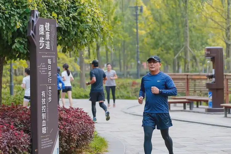 中年人下午血糖9(图1)