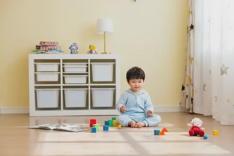 小孩四肢偶爾長濕疹不管它會自己好嗎(圖1)