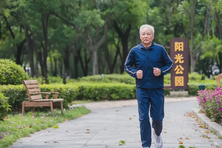 老年人早餐血糖17(图1)