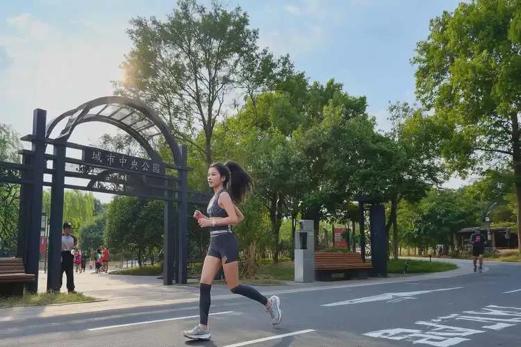 女性早上血糖13點6是糖尿病嗎(圖2)