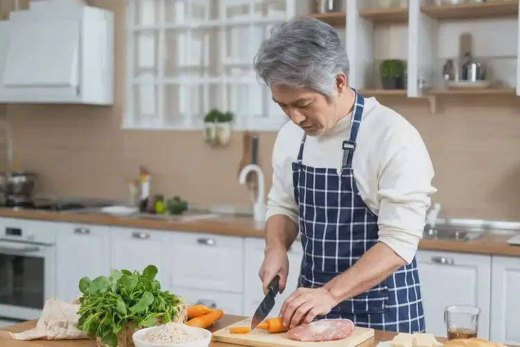 中老年人晚上血糖13(圖1)