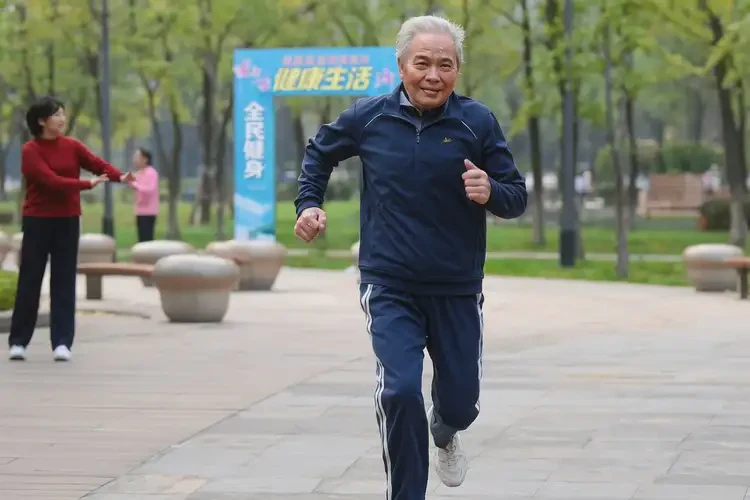 老年人晚餐血糖20(圖1)