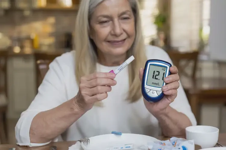 女人晚餐血糖12點(diǎn)1是糖尿病嗎(圖4)