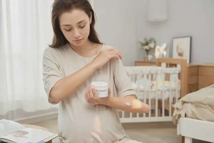 哺乳期媽媽四肢經(jīng)常長濕疹不管它會自己痊愈嗎(圖2)