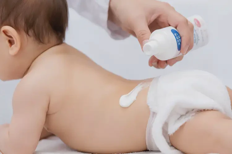 寶寶屁股經(jīng)常長濕疹可不可以根治(圖4)