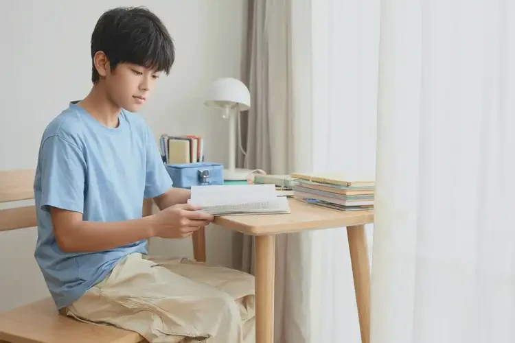 中学生屁股上出湿疹不管它会自己痊愈吗(图2)