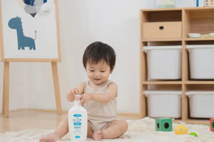 幼兒手臂經(jīng)常起濕疹能夠徹底治愈嗎(圖2)