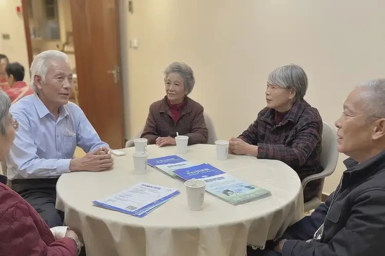 老年人手臂上容易起濕疹可不可以徹底自愈(圖1)