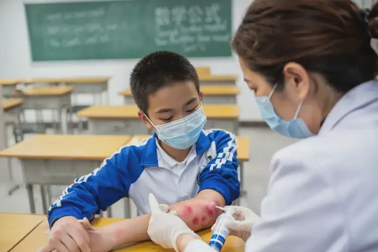 中學(xué)生屁股出濕疹不管它會(huì)自己痊愈嗎(圖3)