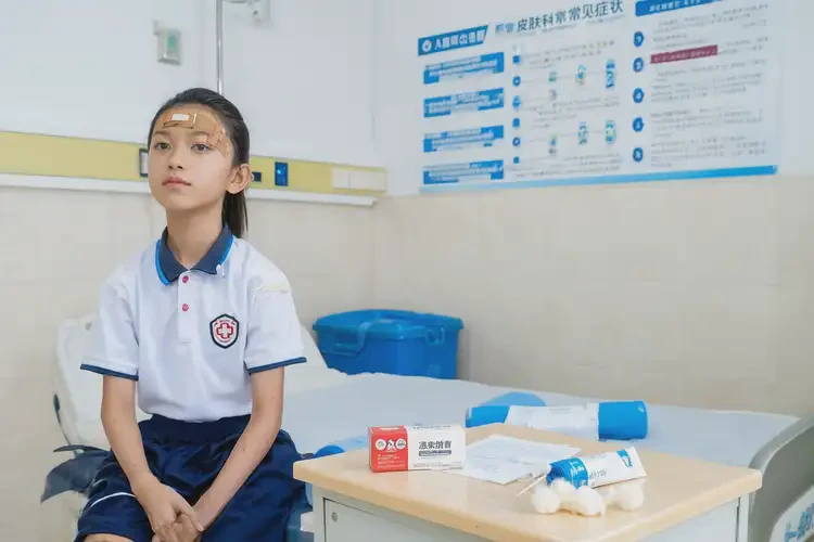 中學(xué)生大腿上長(zhǎng)濕疹可以徹底自愈嗎(圖4)