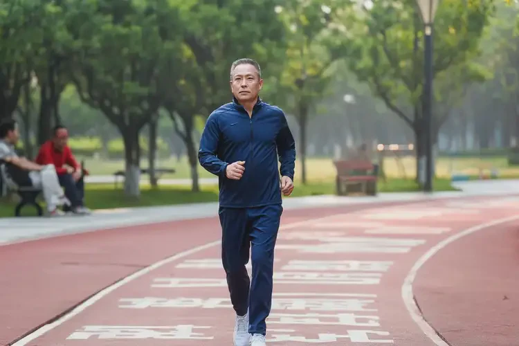 中年人中午血糖26(圖1)