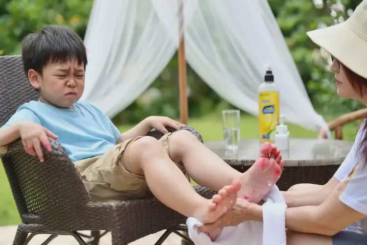 小孩腳上出濕疹能靠自己自愈嗎(圖1)