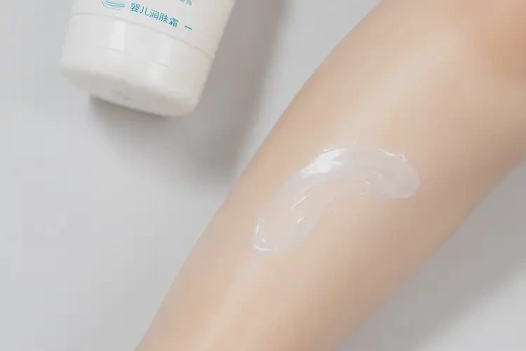 儿童小腿上偶尔长湿疹能靠自己自愈吗(图3)