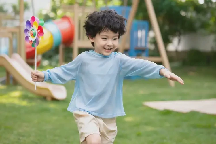 少兒脖子上經(jīng)常長濕疹可不可以根治(圖1)