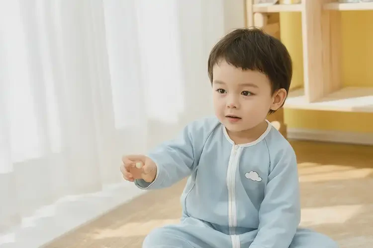 小兒肚子上有濕疹能徹底自愈嗎(圖2)