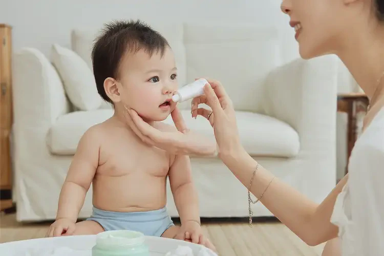 宝宝面部出现湿疹能彻底自愈吗(图3)