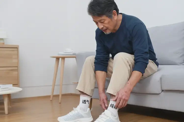 男性脚上经常起湿疹可以彻底自愈吗(图1)