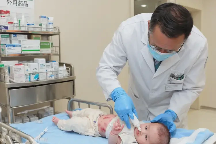 寶寶肚子經(jīng)常起濕疹可不可以根治(圖3)