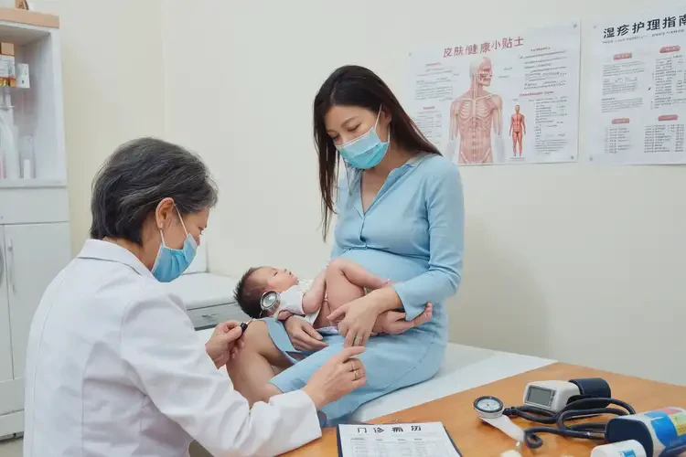 哺乳期媽媽四肢長濕疹能不能根治(圖3)