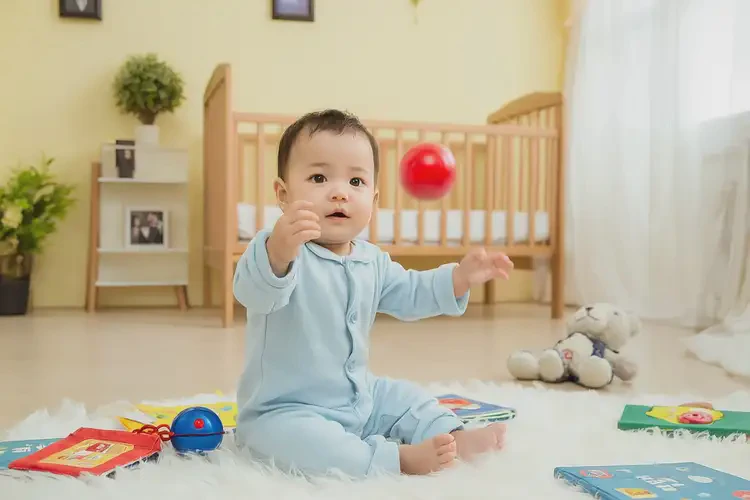 嬰兒脖子上經(jīng)常起濕疹能夠徹底治愈嗎(圖1)