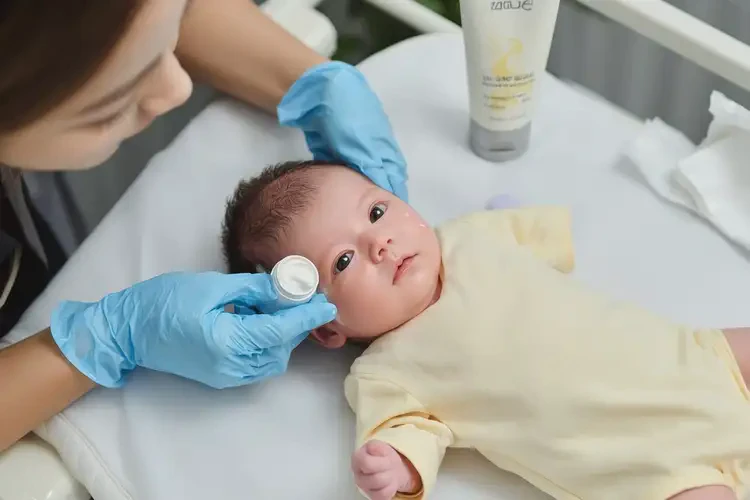 婴儿肛周起湿疹能彻底自愈吗(图2)