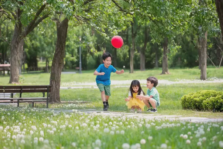 少兒大腿上偶爾起濕疹能夠徹底治愈嗎(圖1)