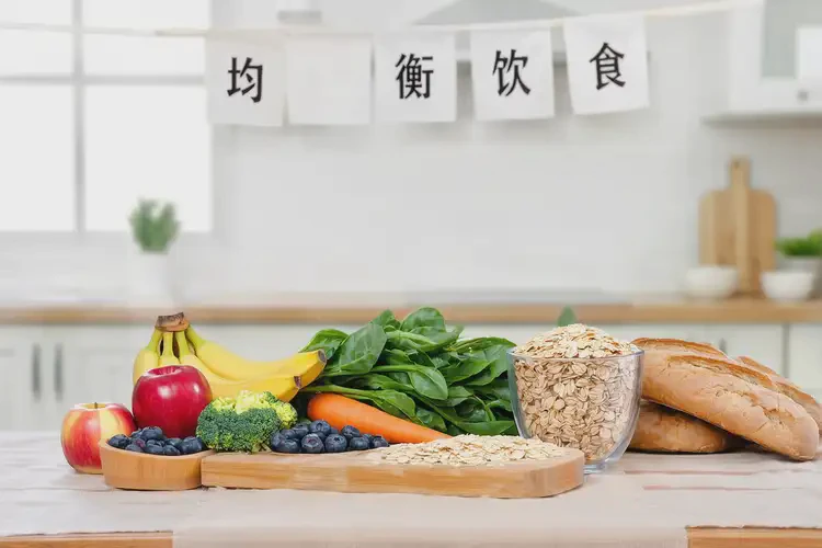 老年人全身偶爾長(zhǎng)濕疹可以徹底自愈嗎(圖1)