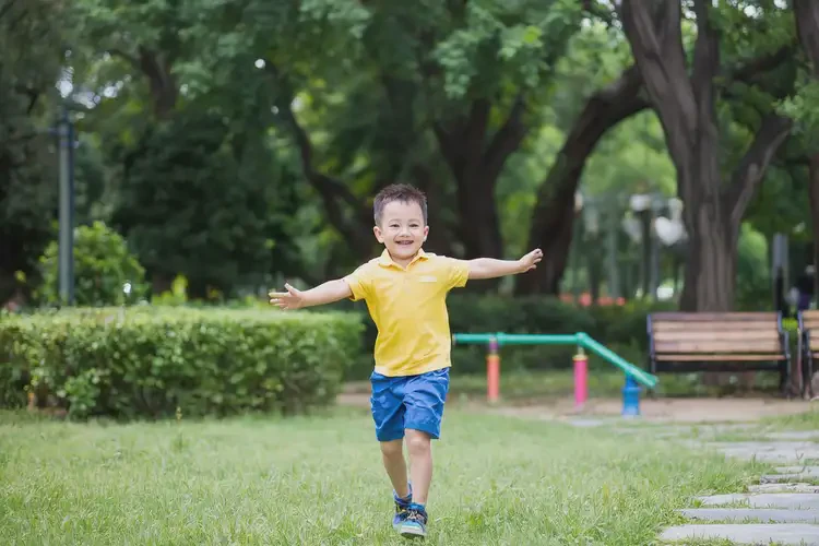 孩子脖子上起濕疹可不可以徹底自愈(圖1)
